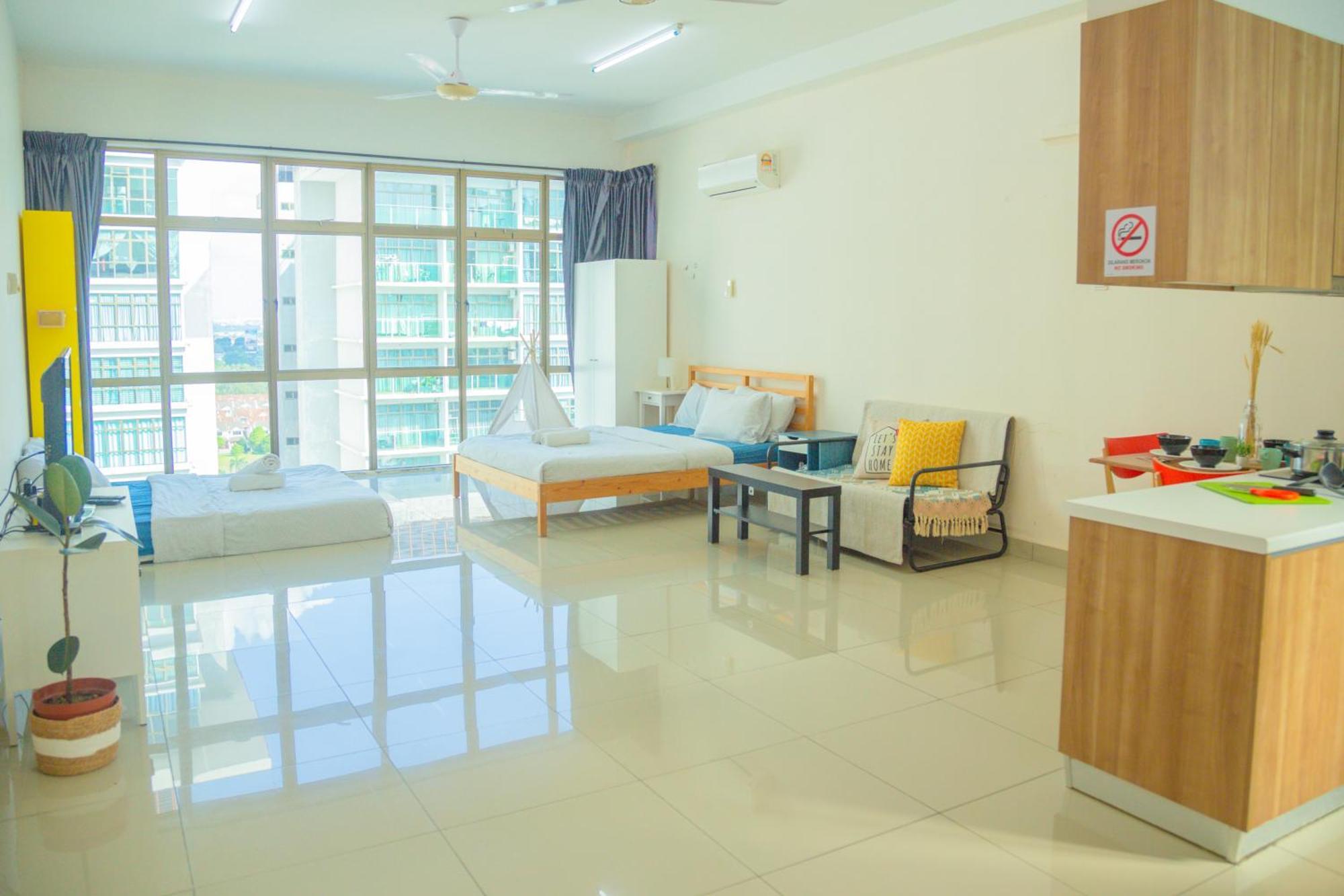 Ferienwohnung Mount Austin Ikea, Aeon 10Mins -Pool View- C115 Johor Bahru Exterior foto