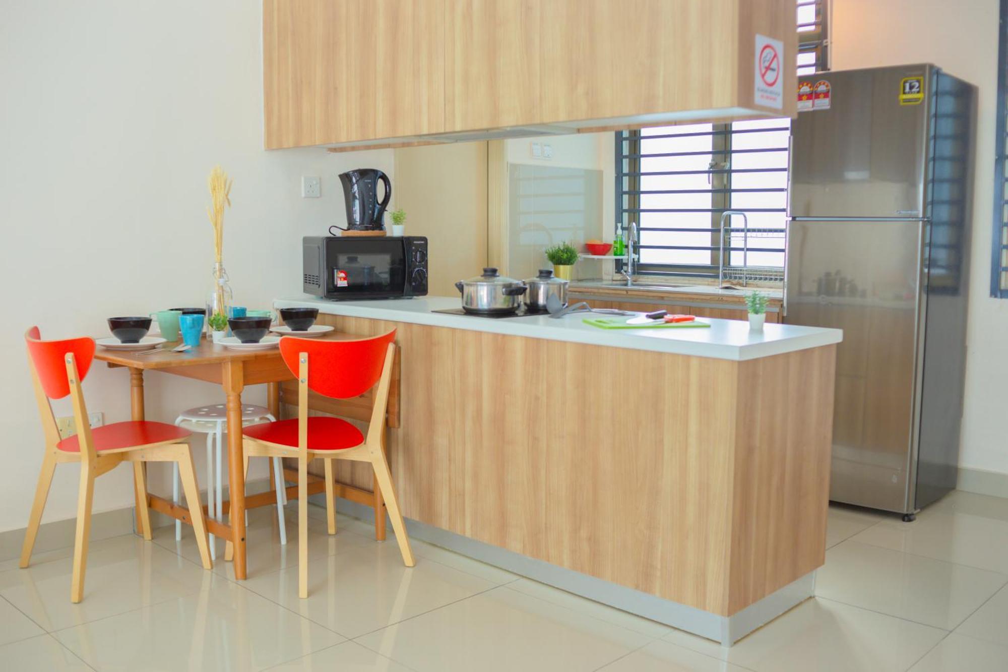 Ferienwohnung Mount Austin Ikea, Aeon 10Mins -Pool View- C115 Johor Bahru Exterior foto